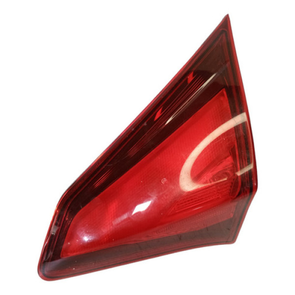 Lanterna Le Tampa De Mala Nissan Kicks 2016 2020 Original Esquerdo Vermelho