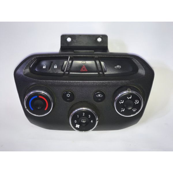 Comando Controle Ar Condicionado Gm Onix Prisma 13 19 Usado.