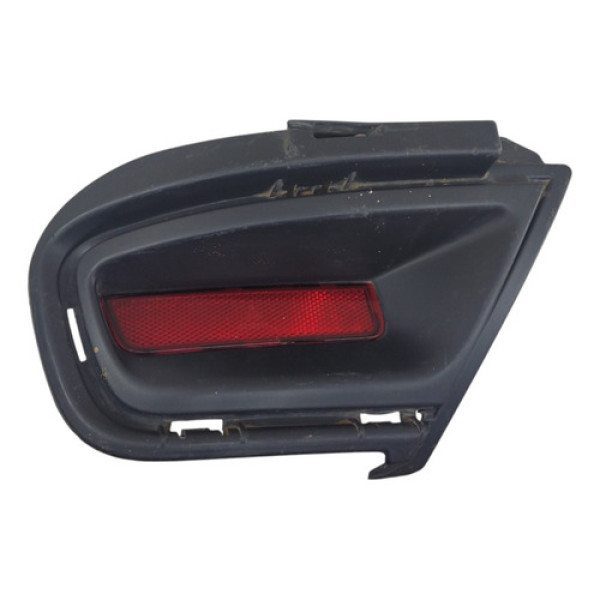 Moldura Refletor Parachoque Tras Le Renault Duster C Detalhe