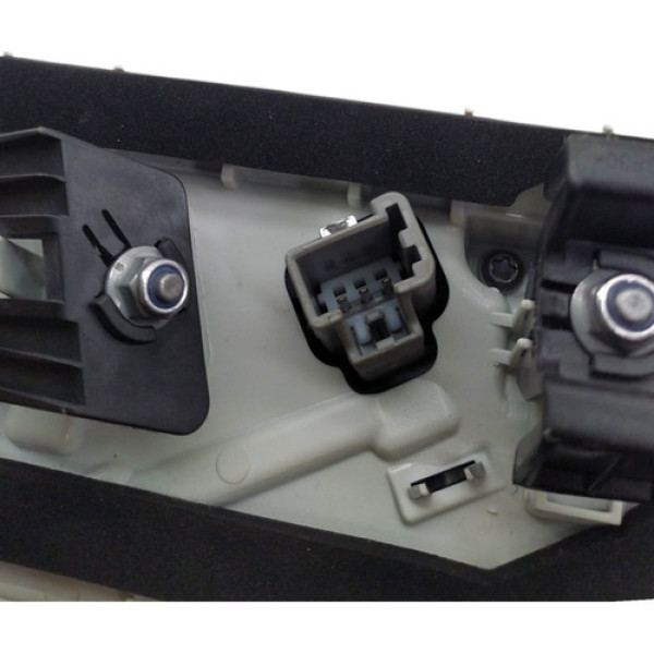 Lanterna Da Tampa Traseira Direito Jaguar Xe 2015 2021 Vermelho