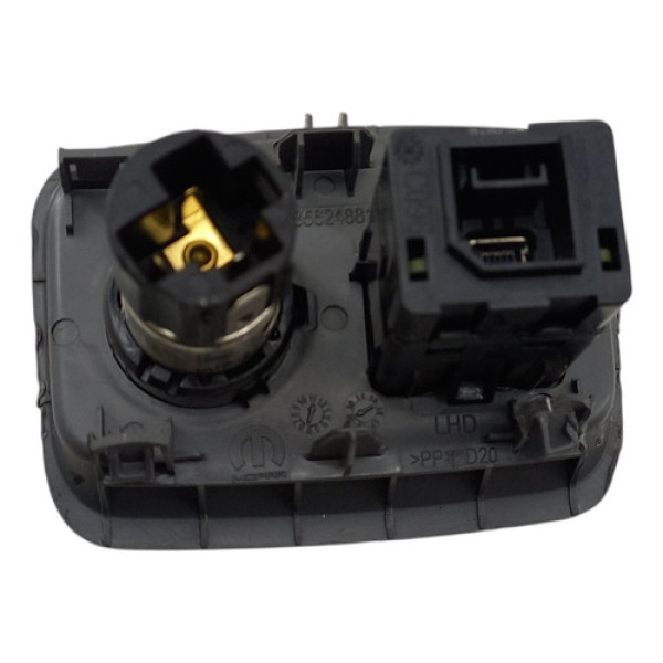 Entrada Tomada Usb 12v Fiat Toro 2016 A 2022