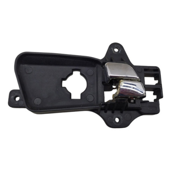 Maçaneta Interna Traseira Ld Hyundai I30 2007 2012 Detalhe