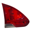 Lanterna Tampa Traseira Esquerda Peugeot 2008 2015/2020 - Esquerdo/motorista - Vermelho
